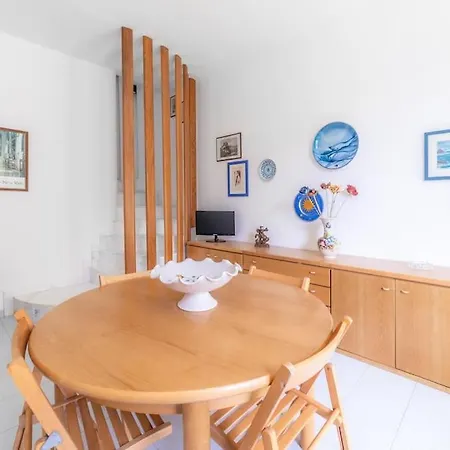Ferienhaus Appartamento Sampieri